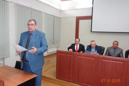 Санкт-Петербург: Ветераны Московского района одобрили работу депутатов-коммунистов в городском парламенте 
