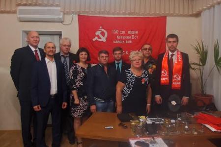 Налажены контакты коммунистов Ленинградской области и Луганской Народной Республики