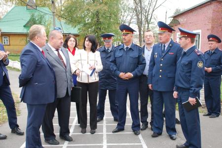 Проверка исправительных учреждений Владимирской области с участием депутата-коммуниста С.П. Обухова выявила систематические нарушения прав осужденных