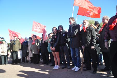 «Прощения палачам не будет!». На Марсовом поле в Санкт-Петербурге состоялся траурный митинг