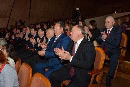 Г.А. Зюганов принял участие в торжественном вечере, посвященном 97-ой годовщине со дня основания Ленинского Комсомола