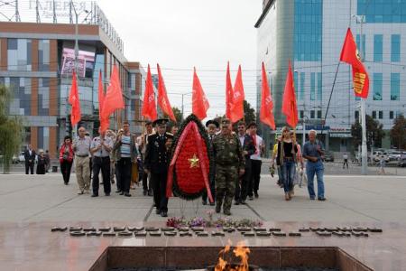 В Краснодарском крае прошли мероприятия КПРФ в рамках акции в память об октябрьской трагедии 1993 года