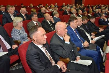 16 октября в Подмосковье открылся семинар-совещание партийного актива КПРФ