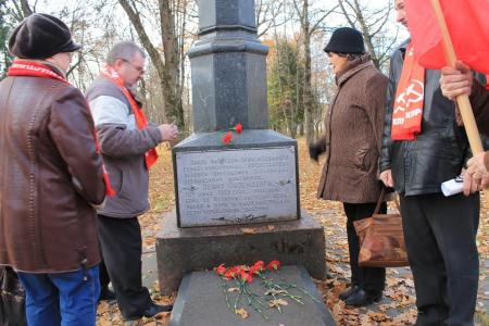 В Пскове отдали Дань памяти первому руководителю коммунистической молодежи города
