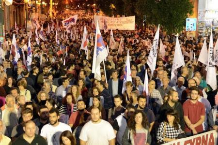 В Греции прошли массовые митинги против антинародной политики правительства страны