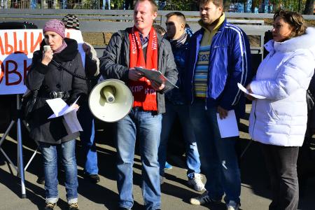 «СУ-155 – пирамида «МММ!». Коммунисты организовали митинг ивановских дольщиков