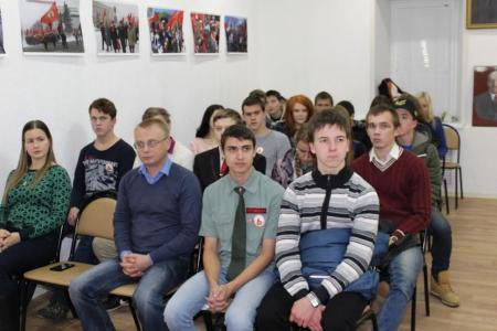 Пензенские комсомольцы награждены медалями