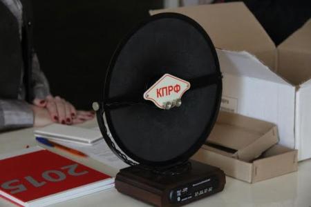 Первый секретарь Челябинского обкома КПРФ поздравил учителей школы села Миасского с их профессиональным праздником