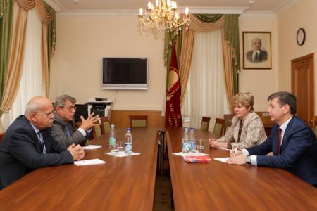 Дмитрий Новиков провёл встречу с генеральным секретарём ЦК Компартии Ливана  Халедом Хадади