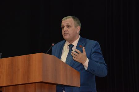 16 октября в Подмосковье открылся семинар-совещание партийного актива КПРФ
