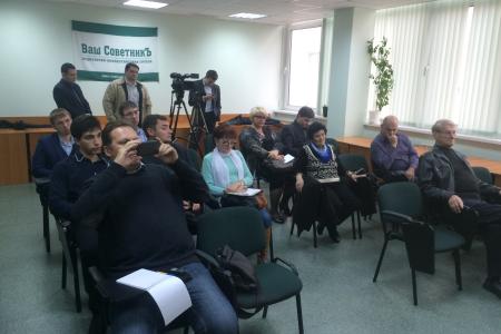 Чем Кубани грозит правительственный проект бюджета-2016: В Краснодаре прошла пресс-конференция депутатов-коммунистов С.П. Обухова, С.К. Лузинова, Д.В. Коломийца и Р.С. Лузинова