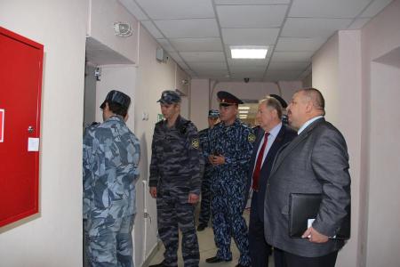 Проверка исправительных учреждений Владимирской области с участием депутата-коммуниста С.П. Обухова выявила систематические нарушения прав осужденных