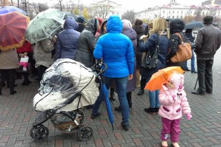Тюменская область. Коммунисты встали на защиту обманутых дольщиков
