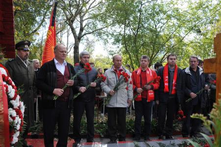 «Ценой своих жизней патриоты отстаивали идеалы справедливости, свободы, равенства и братства»