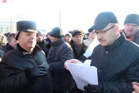 В.Н. Иконников встретился в городе Орле с протестующими дальнобойщиками