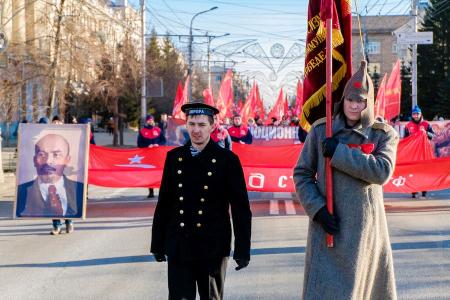Красноярские коммунисты отметили 98-ую годовщину Великого Октября