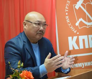 Первый секретарь Калмыцкого рескома КПРФ Н.Э. Нуров встретился с "Детьми войны"