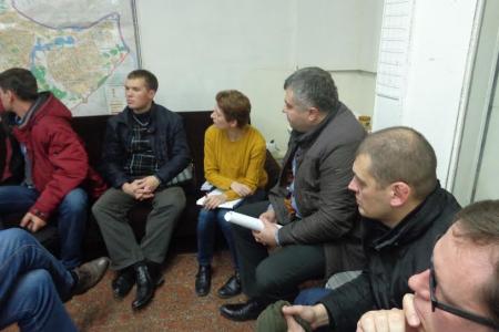 Секретарь Московского горкома КПРФ Евгений Балашов провел совещание с жителями по вопросам градостроительной политики