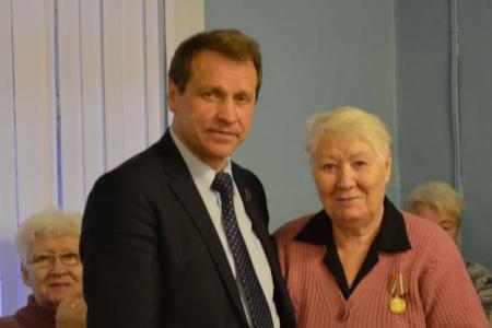 Нижний Новгород. А.П. Тарнаев встретился с "Детьми войны" Московского района