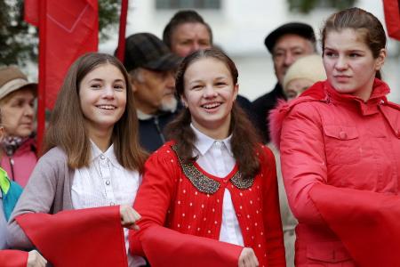 Д.Г. Новиков начал поездку в Крым, где проходят юбилейные мероприятия в честь 95-летия установления Советской власти