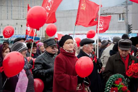 «Вперёд, к столетию Октября!». Томская область отметила 98-ю годовщину Великой Октябрьской социалистической революции