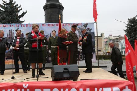 Северная Осетия торжественно отпраздновала 98-ю годовщину Великой Октябрьской социалистической революции