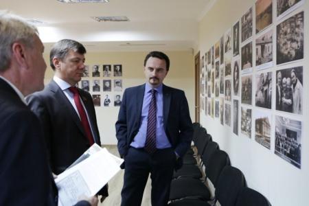 Д.Г. Новиков начал поездку в Крым, где проходят юбилейные мероприятия в честь 95-летия установления Советской власти