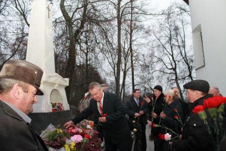 Псковское областное отделение КПРФ провело форум депутатов-коммунистов и депутатов-сторонников КПРФ