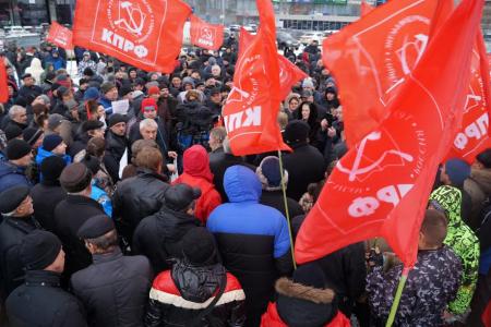 «Нет – узаконенному рэкету на дорогах!» В Нижнем Новгороде прошел пикет против системы «Платон»