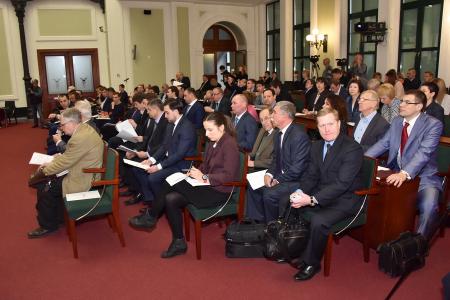 «В добрый путь, народные предприятия!». Г.А. Зюганов выступил на форуме в Торгово-промышленной палате РФ 