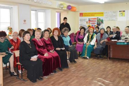 Республика Калмыкия. Коммунисты совместно с ВЖС – «Надежда России» отпраздновали День матери