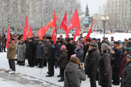 В Республике Коми прошли массовые мероприятия, посвященные 98-летию Великого Октября
