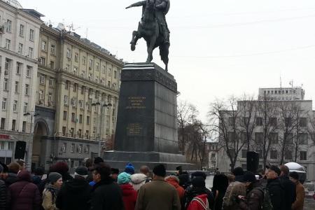Коммунисты в Москве создали открытую коалицию против платных парковок