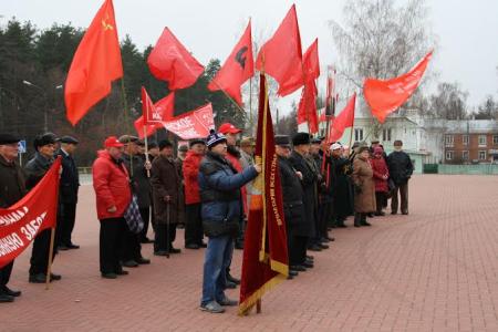 Местные отделения КПРФ Нижегородской области отметили 98-ую годовщину Великой Октябрьской социалистической революции