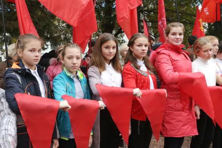 Д.Г. Новиков начал поездку в Крым, где проходят юбилейные мероприятия в честь 95-летия установления Советской власти
