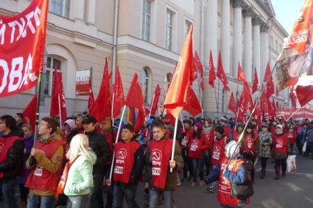Тульские коммунисты приняли участие в шествии и митинге в Москве