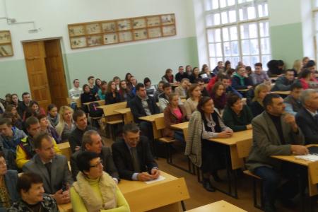 Олег Лебедев провел встречу со студентами и преподавателями лесохозяйственного факультета Брянского государственного инженерно-технологического университета