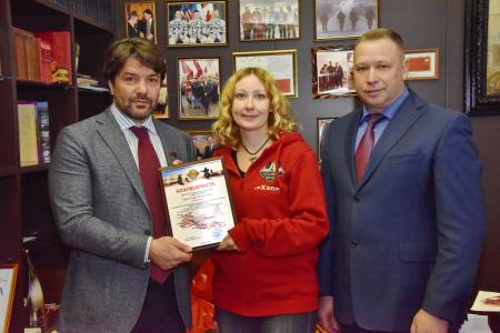 А.А. Ющенко вручили благодарность за содействие в организации всероссийского автопробега-эстафеты "Волна памяти - 2015"