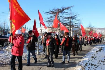Красный Октябрь в Магадане