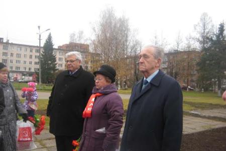 Вперед, к победе Великого Октября! Торжественные мероприятия в Ленинградской области