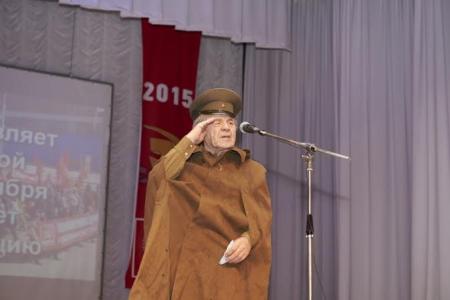 Новосибирск. В ДК «Прогресс» прошло торжественное собрание, посвященное 98-й годовщине  Великого Октября