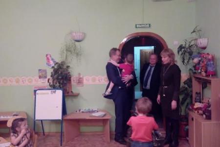 Владимир Поздняков встретился с министром социальной защиты населения Забайкальского края и побывал в детских домах