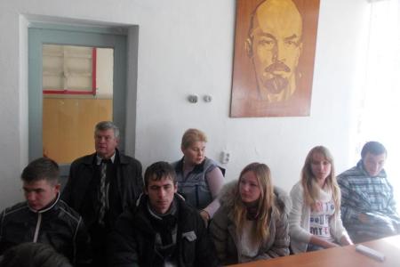 Республика Крым. В Белогорске прошел круглый стол на тему «Что я знаю о революции?»