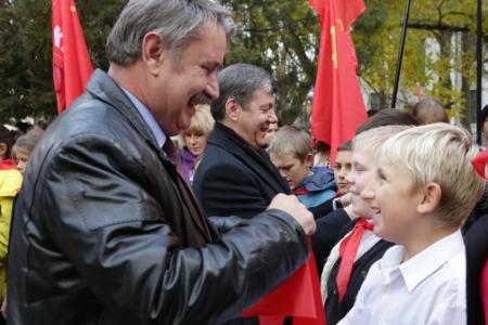 Д.Г. Новиков начал поездку в Крым, где проходят юбилейные мероприятия в честь 95-летия установления Советской власти