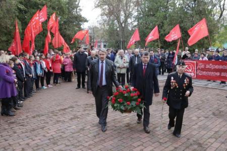 Д.Г. Новиков начал поездку в Крым, где проходят юбилейные мероприятия в честь 95-летия установления Советской власти