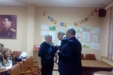 Владимир Поздняков песней поздравил забайкальских женщин с Днём матери 