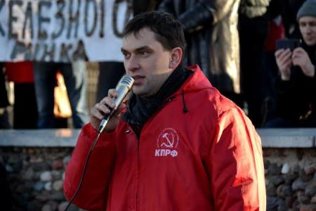 Самарская область. Митинг против сокращений на предприятиях прошел в Автозаводском районе Тольятти