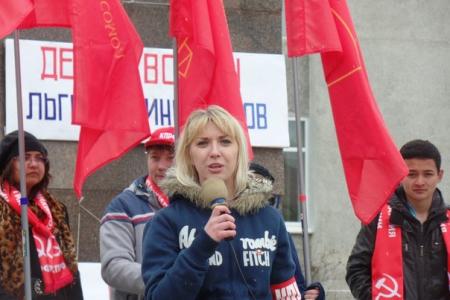 Сахалинские комсомольцы отчитались перед старшими товарищами о проделанной работе за прошедший год