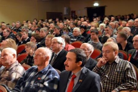 Коммунисты Ростовской области обсудили задачи избирательной кампании 2016 года и праздничным концертом отметили 97-ю годовщину Ленинского Комсомола