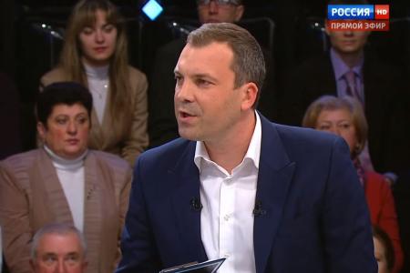 Л.И.Калашников в программе «Специальный корреспондент». Тема беседы: что такое умеренная сирийская оппозиция, чем она отличается от террористических группировок, если отличается вообще?